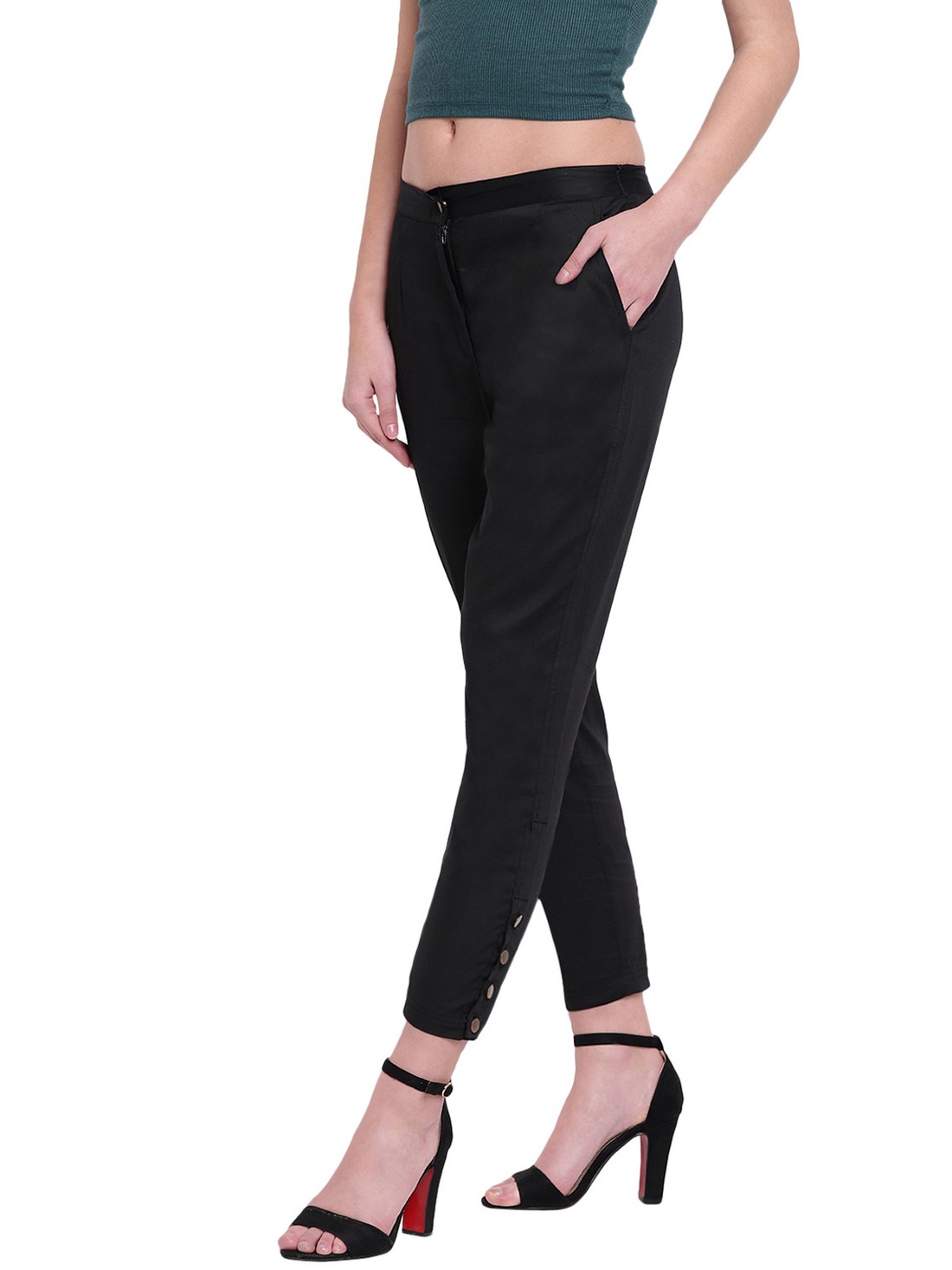 womens black capri trousers